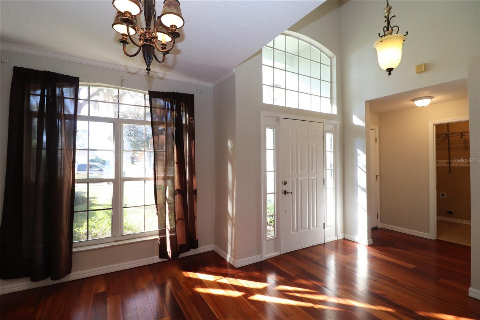 Image 6 of 18 For 309 Balogh Place