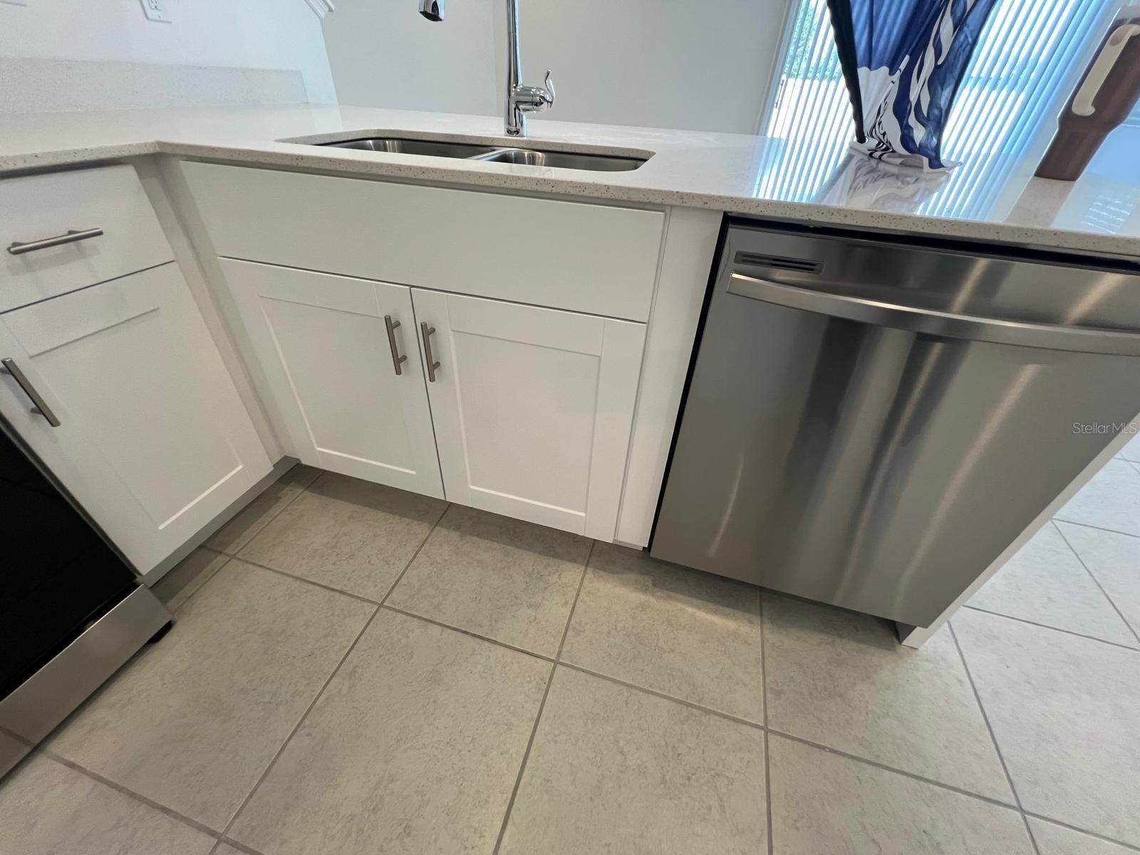 Image 10 of 17 For 1230 Wycliffe Way