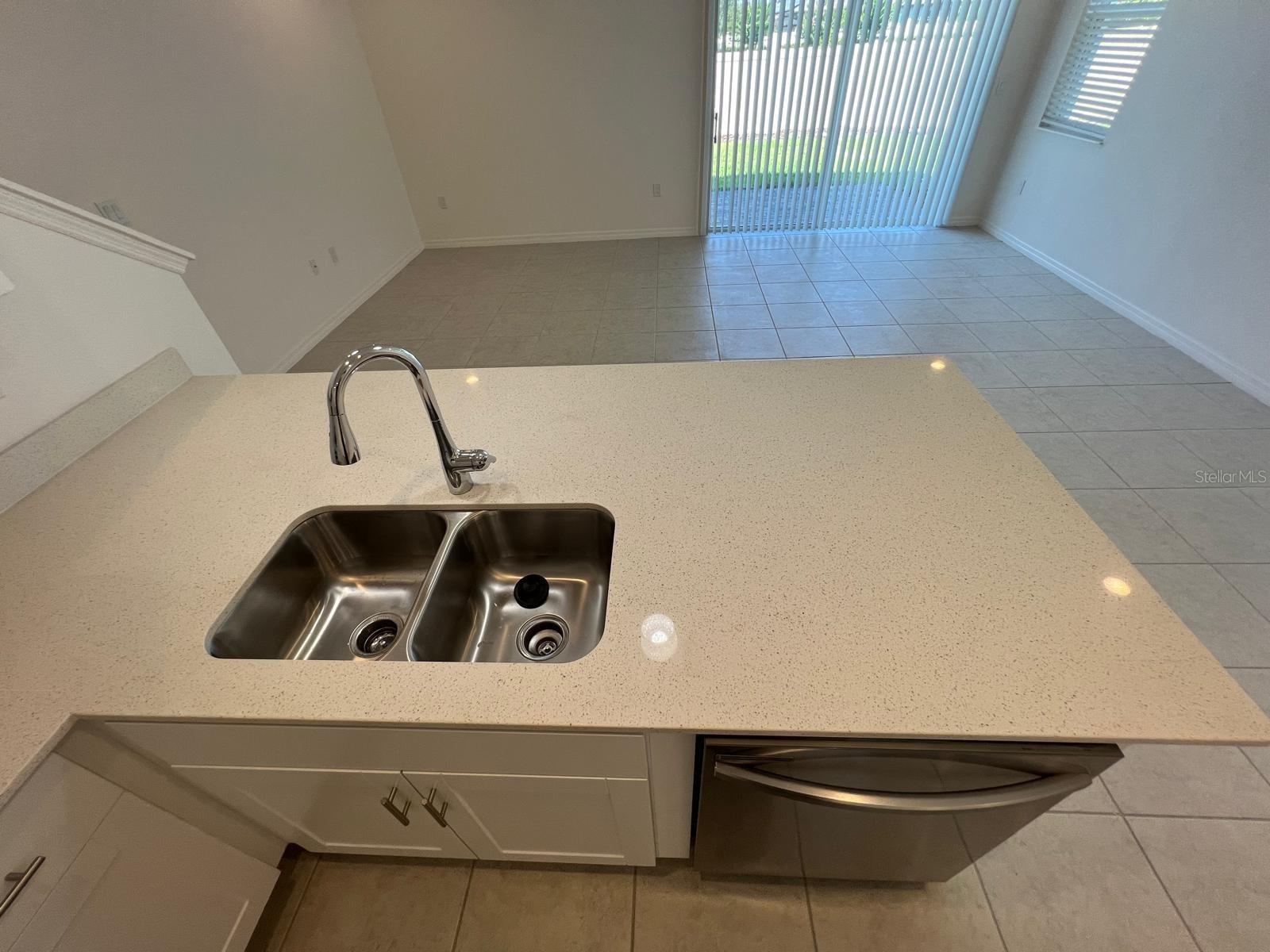 Image 3 of 17 For 1230 Wycliffe Way