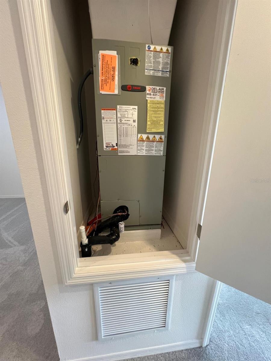 Image 5 of 17 For 1230 Wycliffe Way