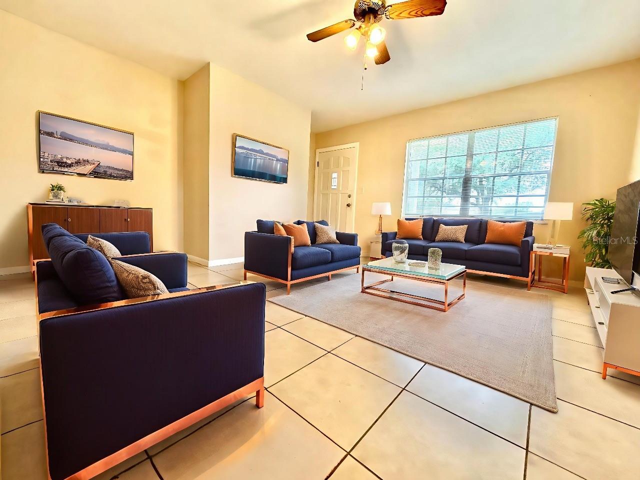 Image 3 of 26 For 530 Park Avenue 532