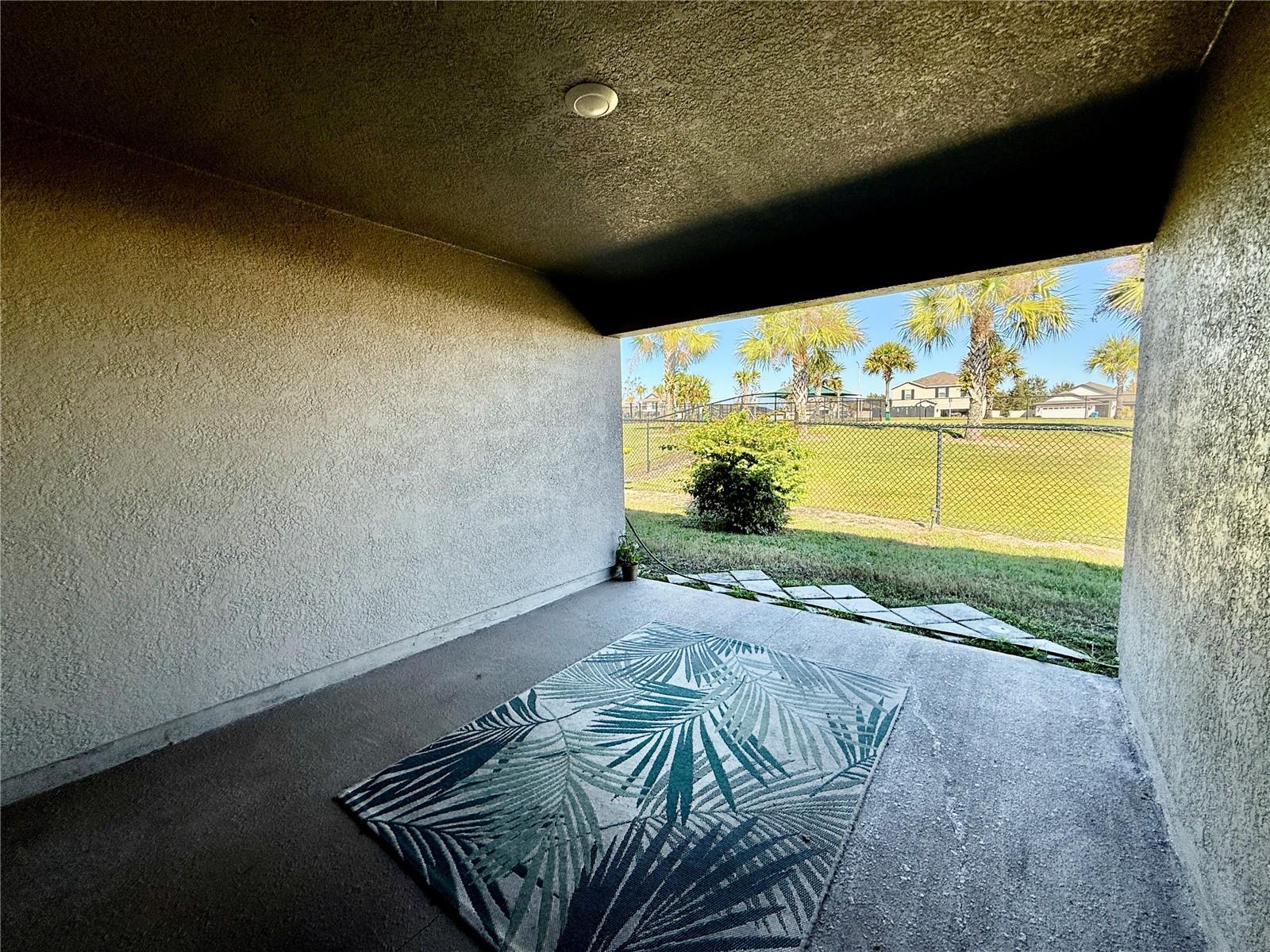 Image 17 of 22 For 330 Citrus Pointe Drive