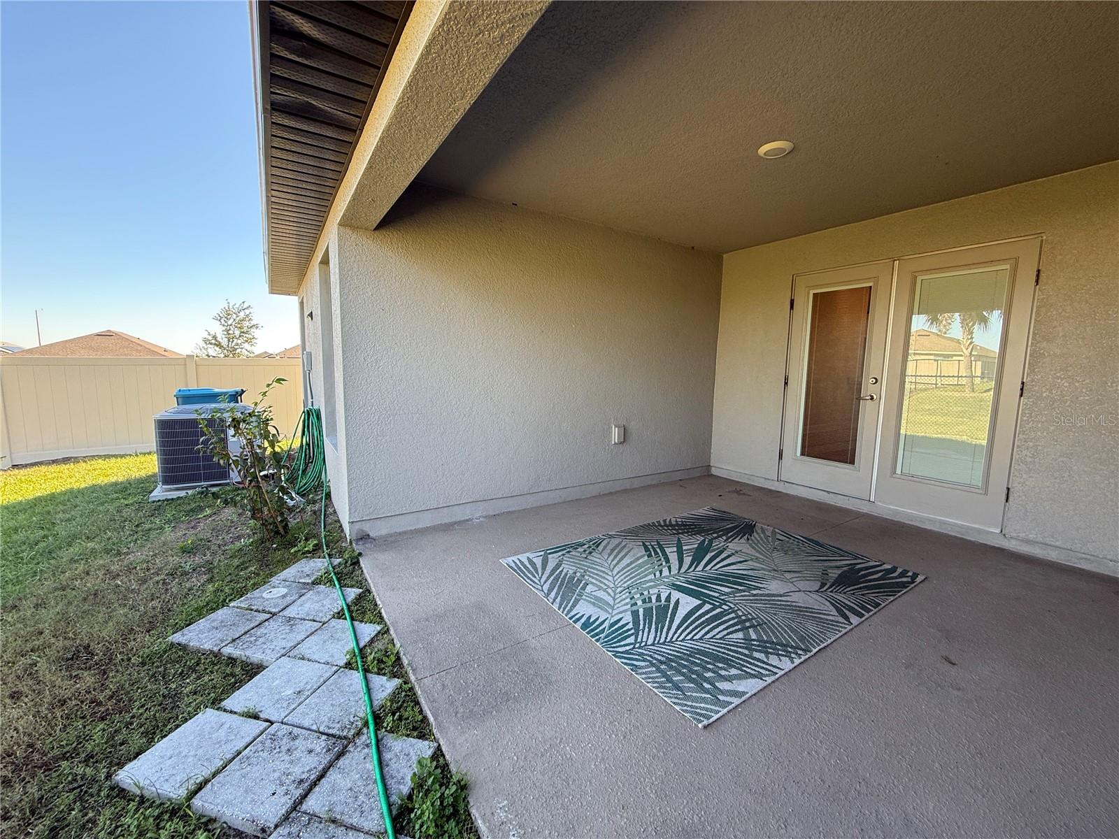 Image 19 of 22 For 330 Citrus Pointe Drive