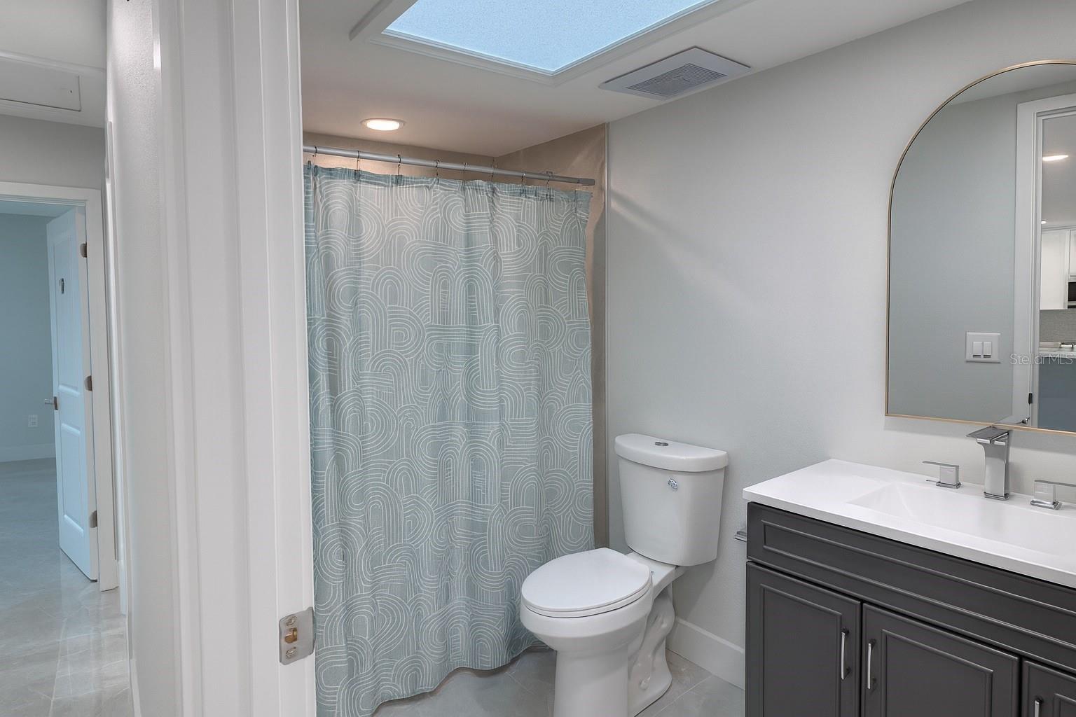 Image 8 of 17 For 1148 Martin L King Drive