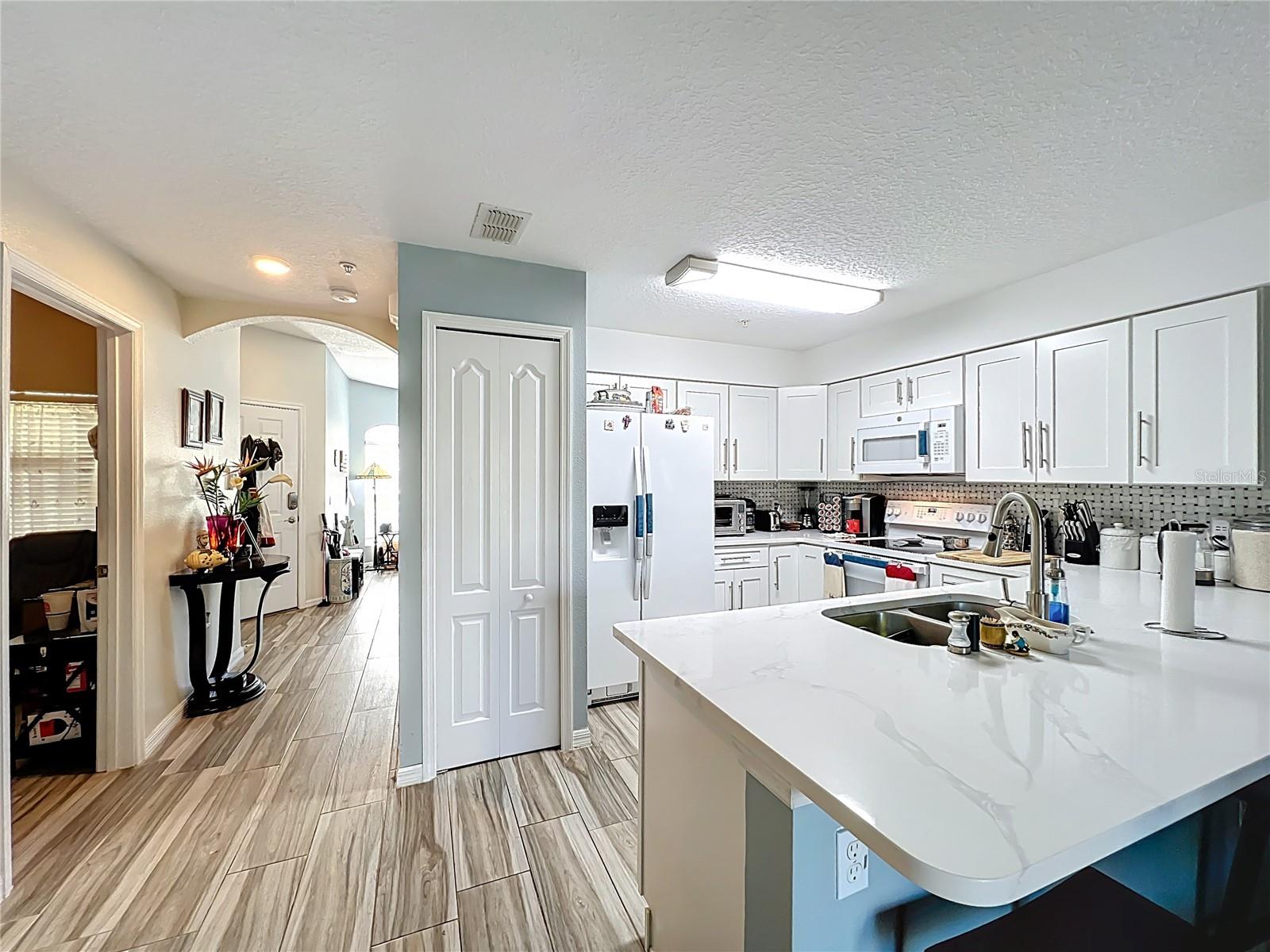 Image 10 of 24 For 676 Sandy Neck Lane 101