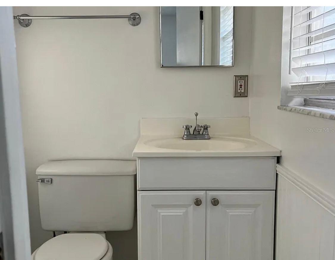 Image 8 of 13 For 32208 Alice Street