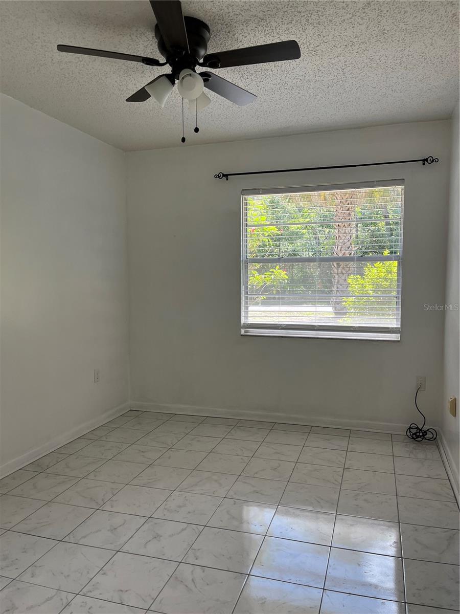 Image 9 of 13 For 32208 Alice Street