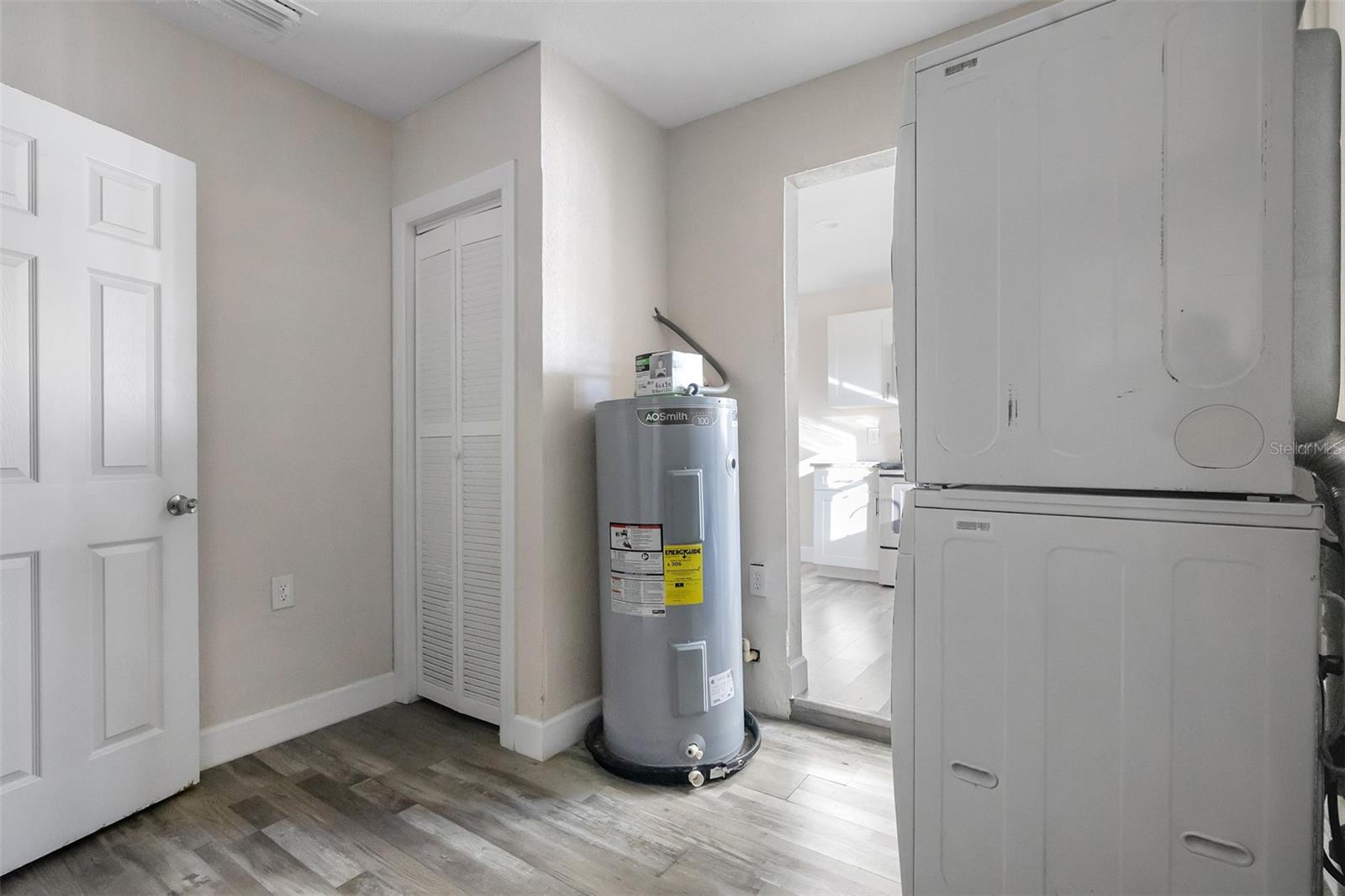 Image 17 of 20 For 147 Melanie Lane