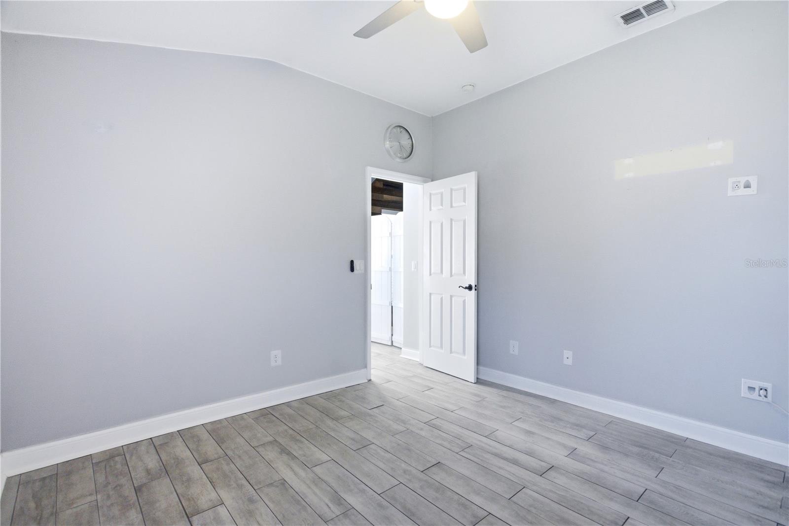 Image 28 of 46 For 3703 Moon Dancer Place