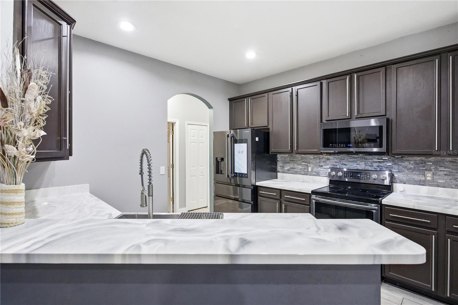 Image 9 of 46 For 3703 Moon Dancer Place