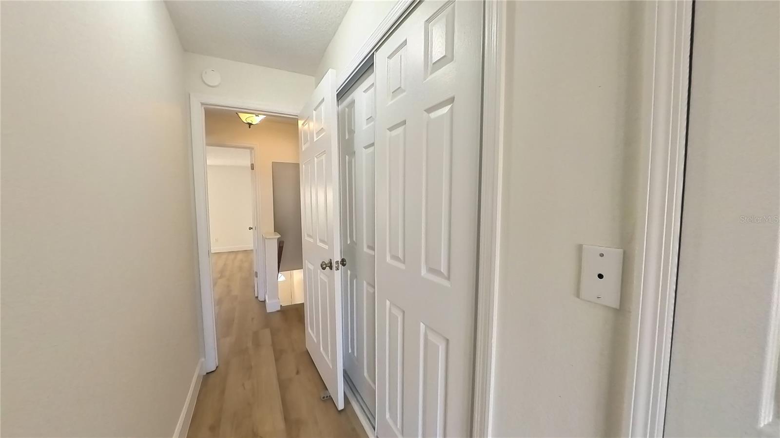 Image 11 of 25 For 111 Georgetown Drive 111