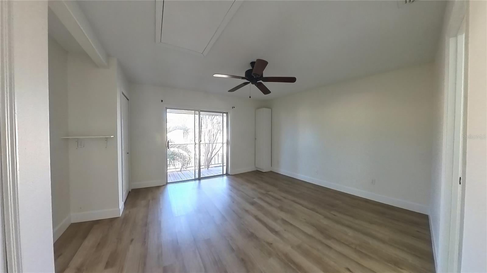 Image 12 of 25 For 111 Georgetown Drive 111