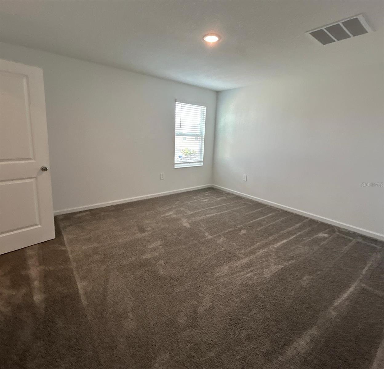 Image 10 of 21 For 989 Harold Pass