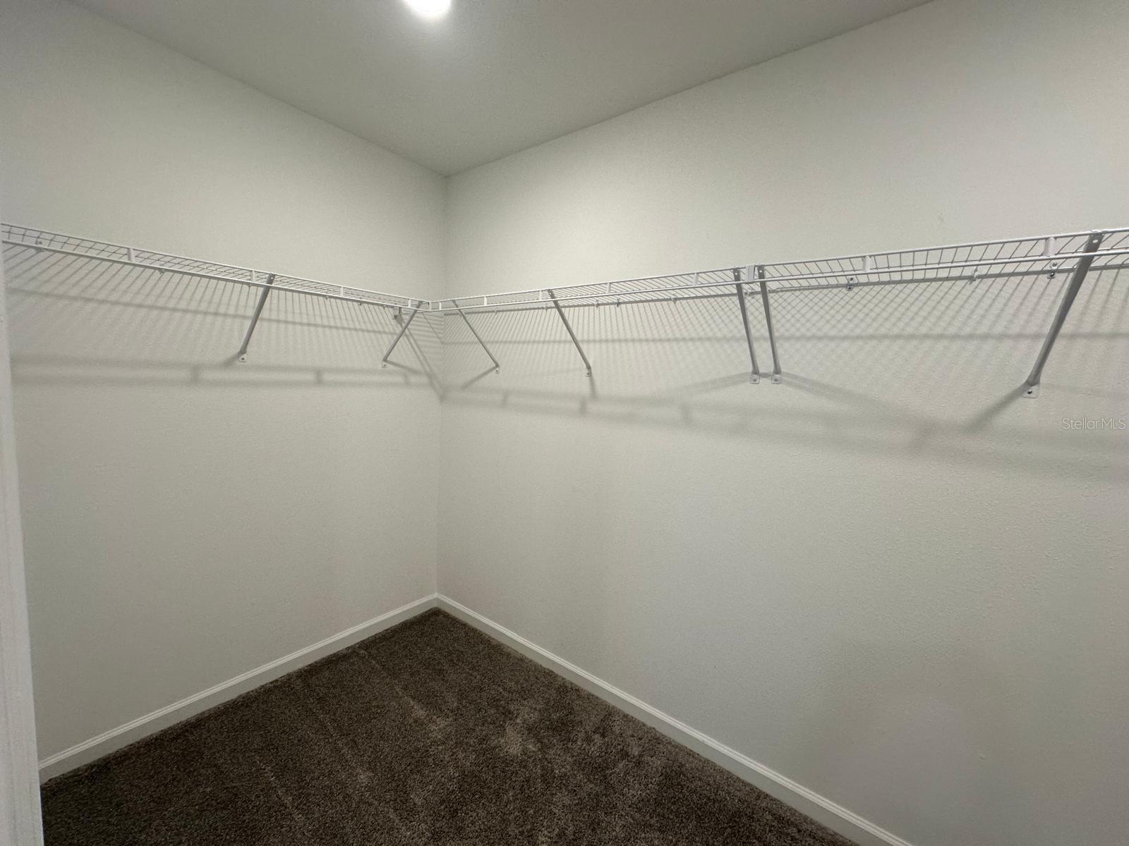 Image 13 of 21 For 989 Harold Pass