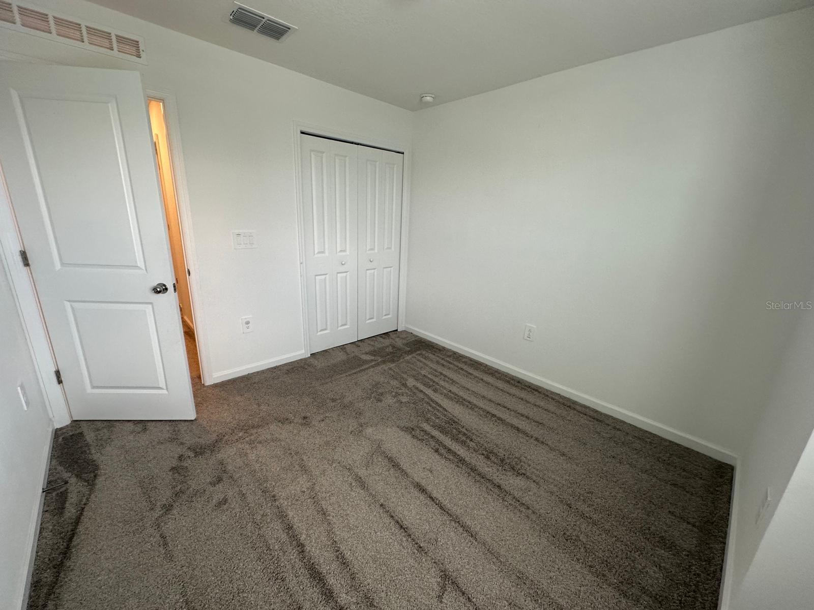 Image 15 of 21 For 989 Harold Pass