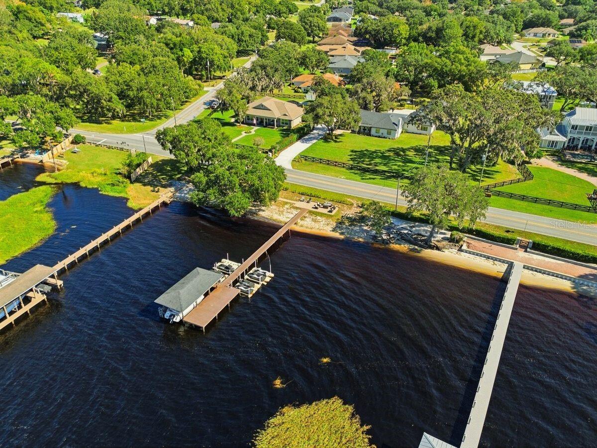 Image 76 of 77 For 12434 Lakeshore Drive