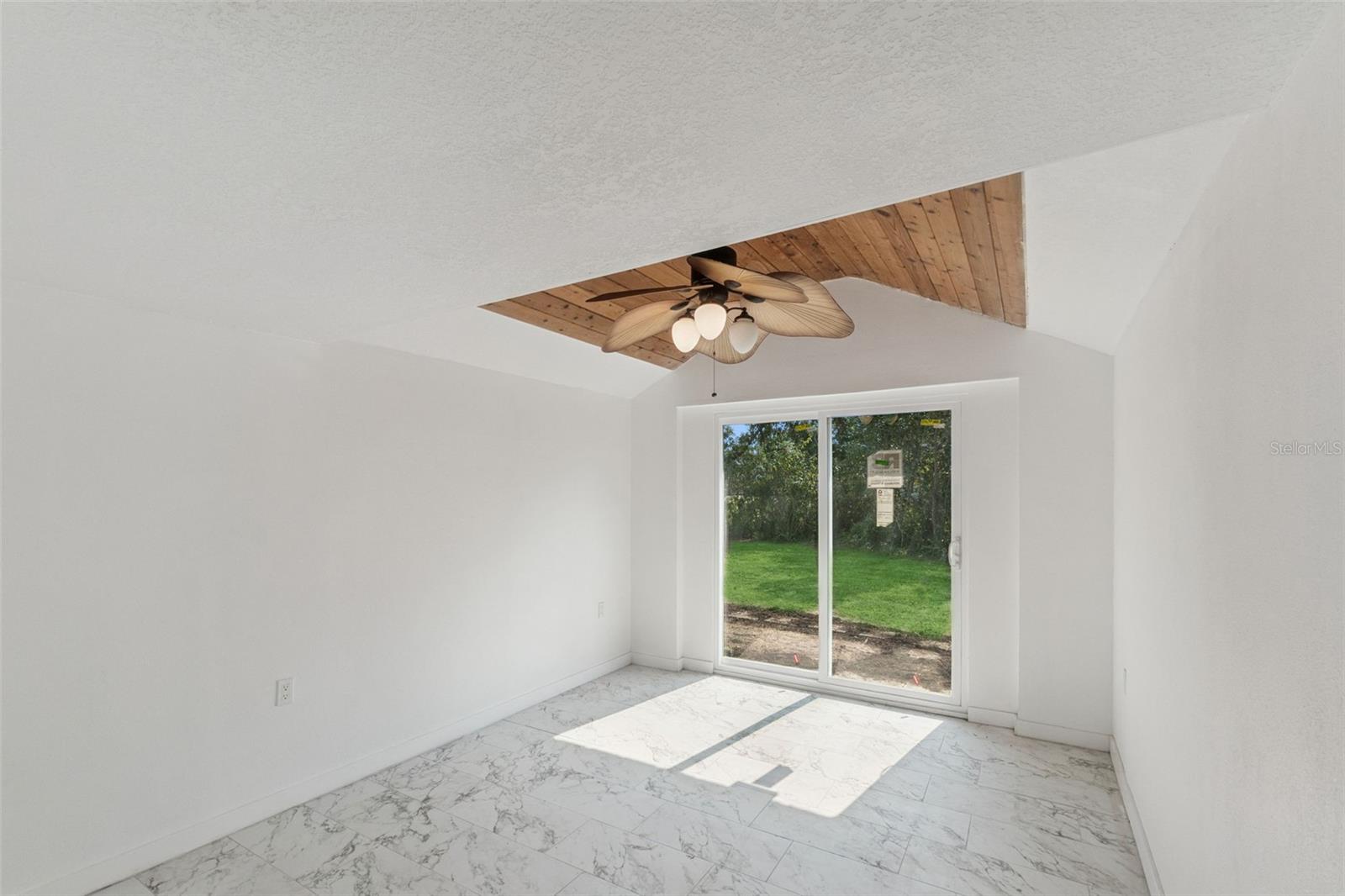 Image 16 of 32 For 126 Kensington Avenue