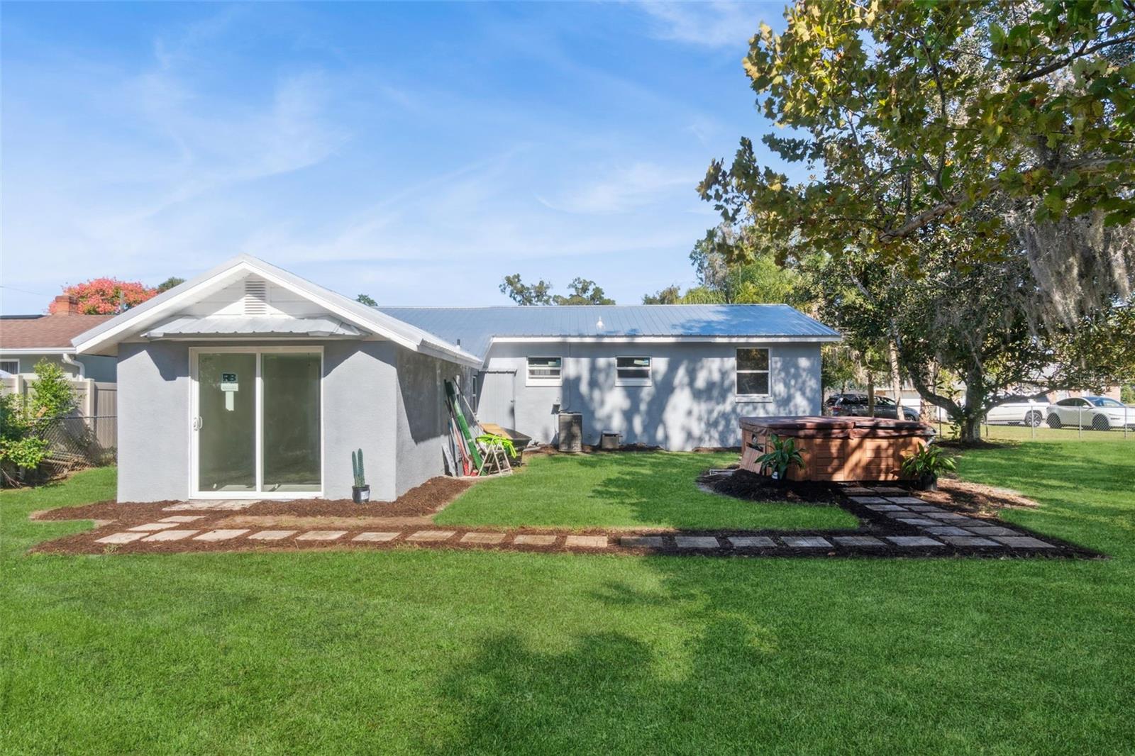 Image 21 of 32 For 126 Kensington Avenue