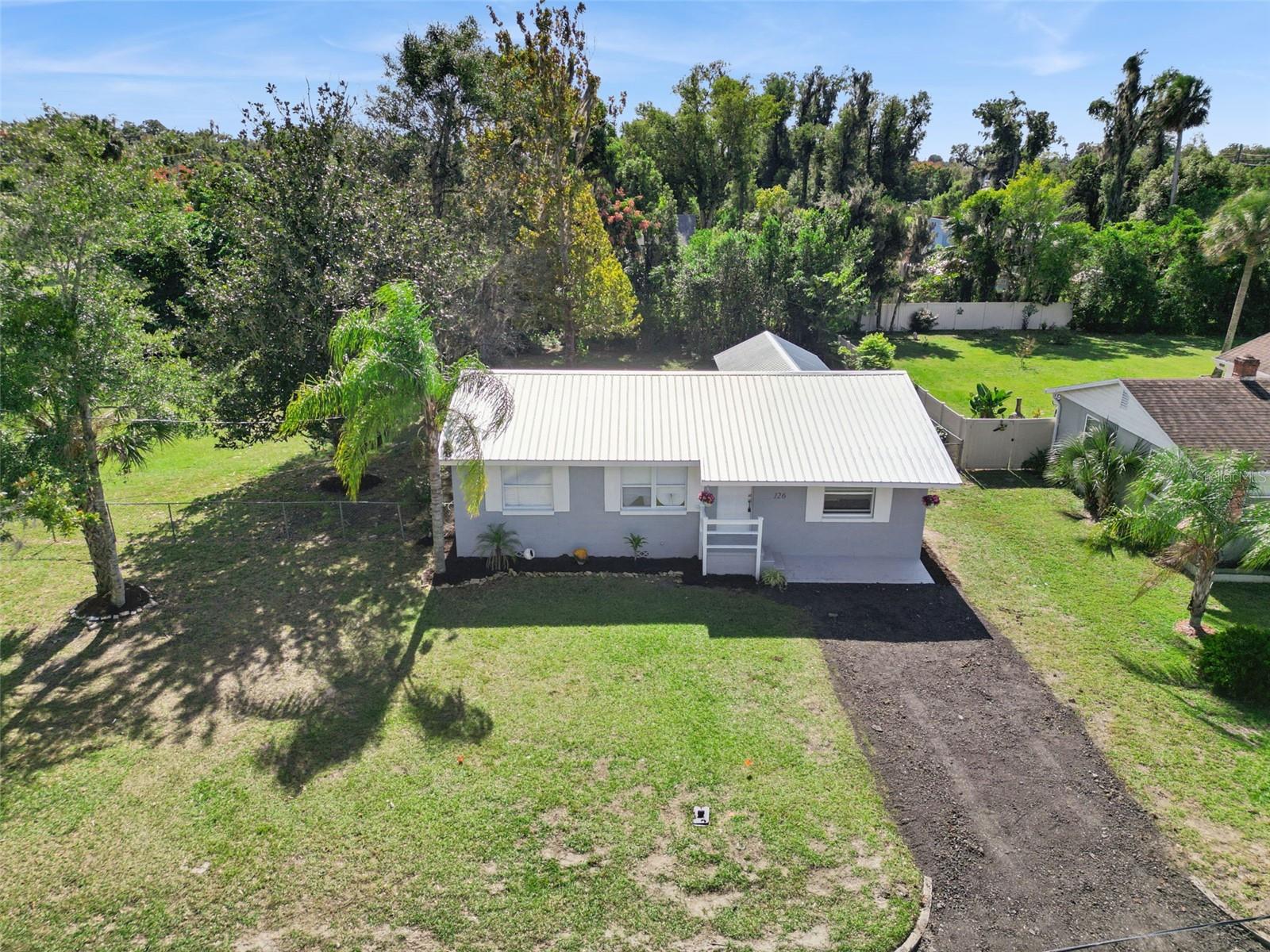 Image 26 of 32 For 126 Kensington Avenue