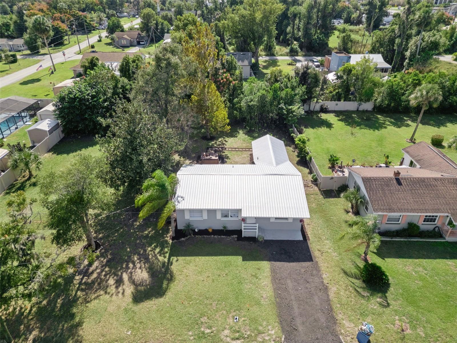 Image 27 of 32 For 126 Kensington Avenue