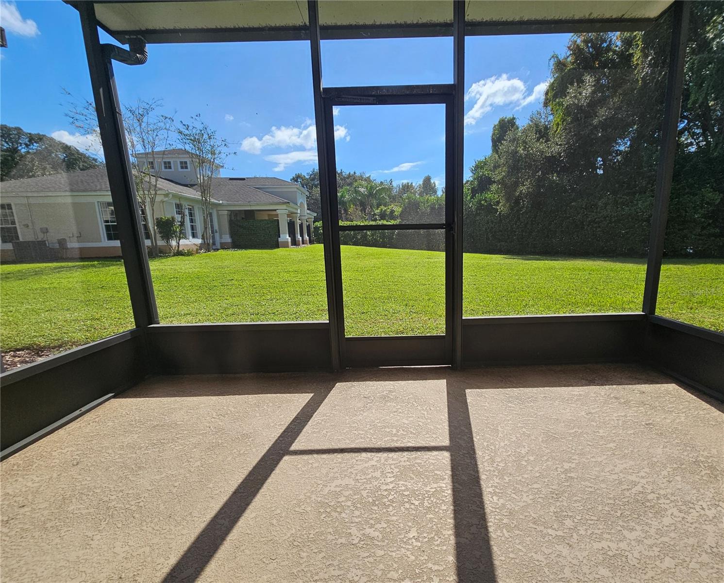 Image 7 of 17 For 6292 Twain Street 105