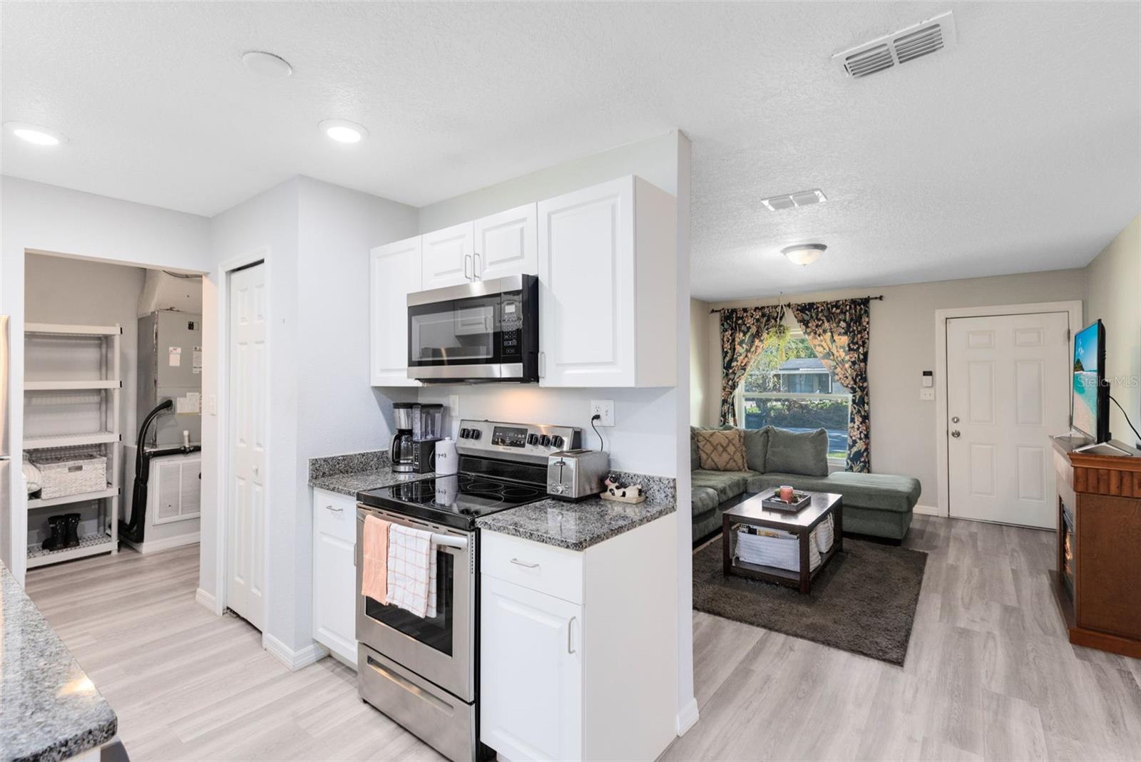 Image 10 of 28 For 2190 Patterson Avenue