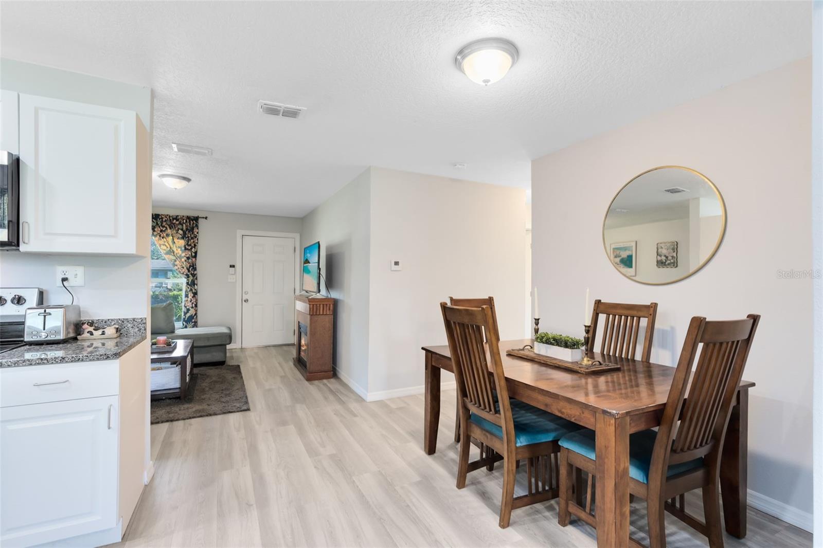 Image 12 of 28 For 2190 Patterson Avenue