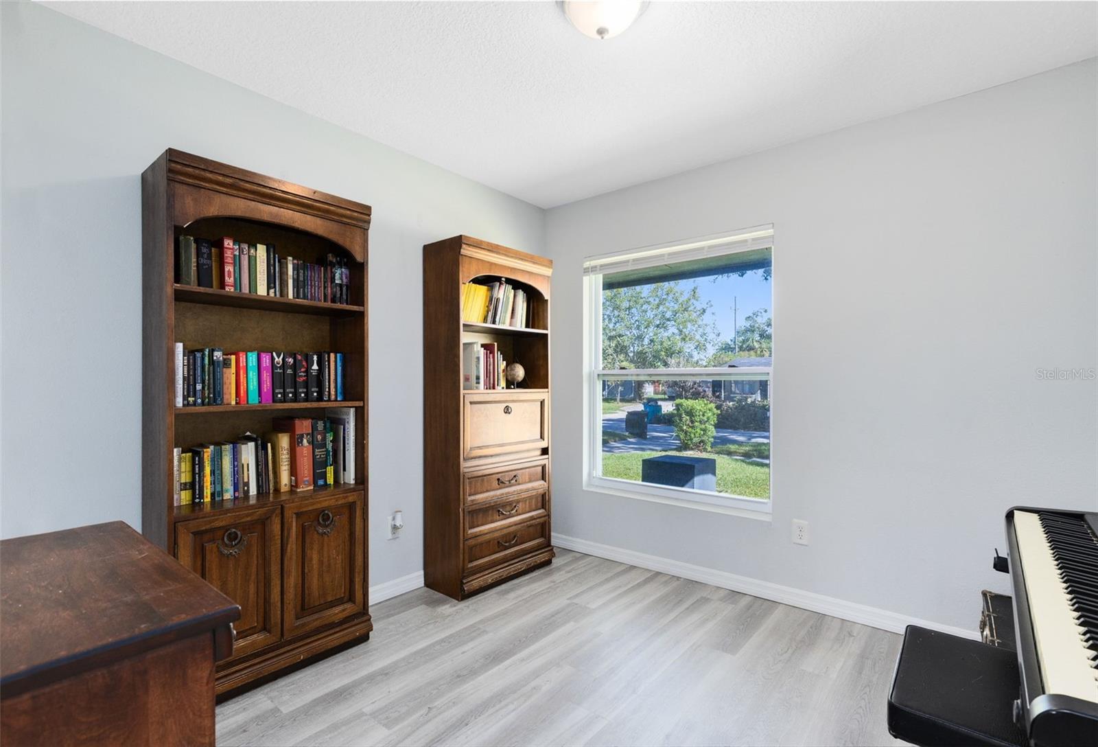 Image 15 of 28 For 2190 Patterson Avenue