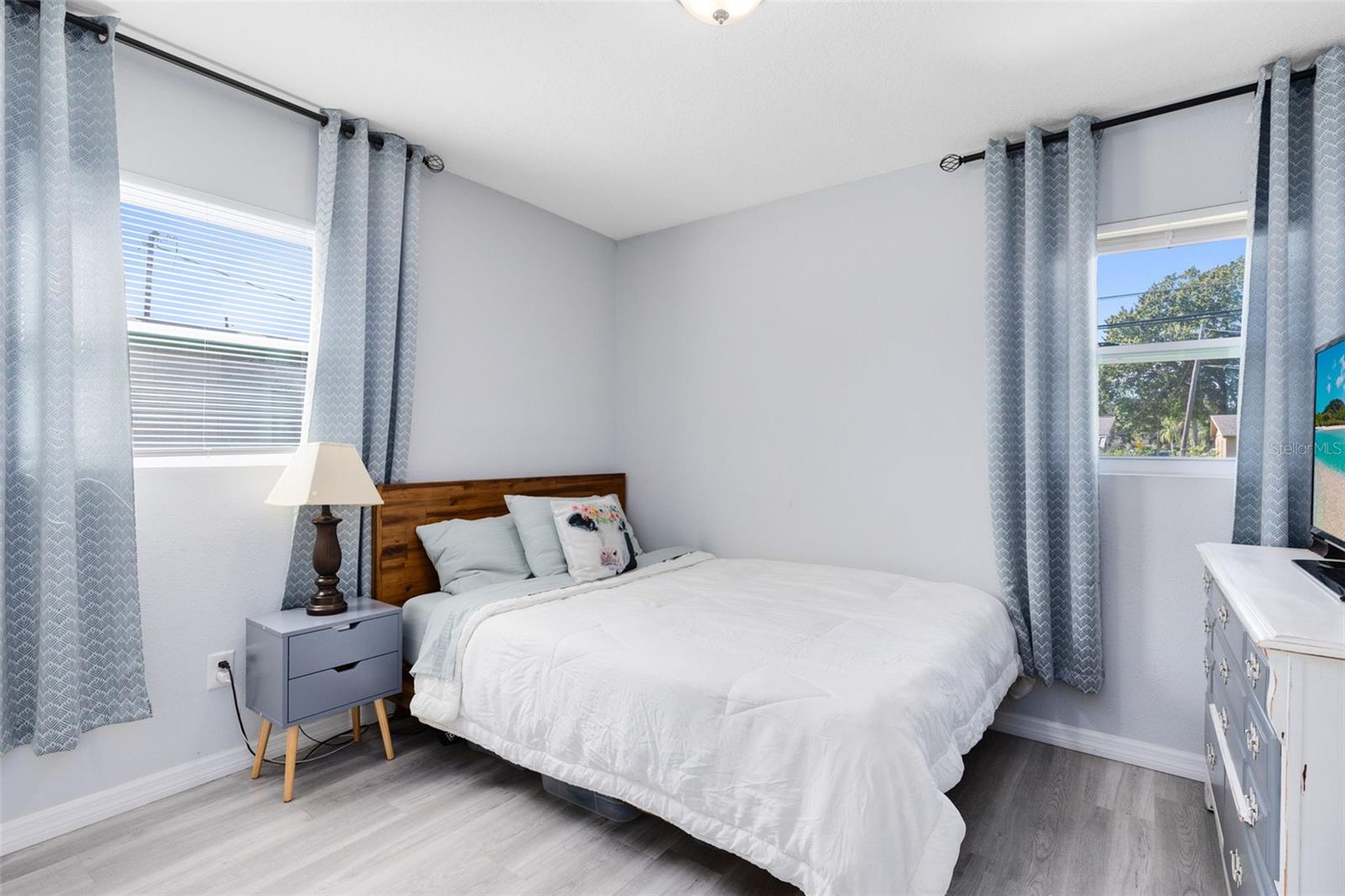 Image 17 of 28 For 2190 Patterson Avenue