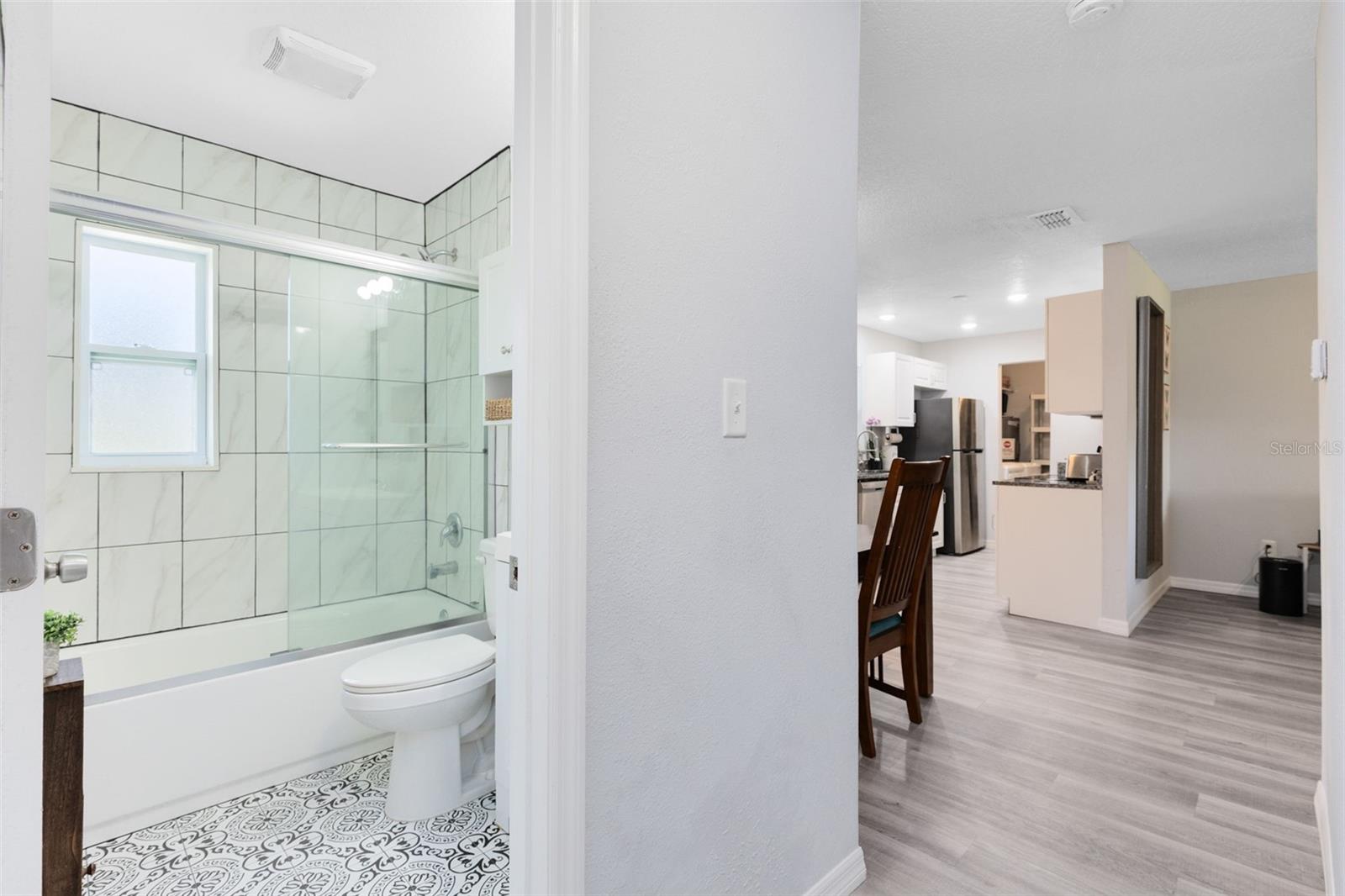 Image 5 of 28 For 2190 Patterson Avenue