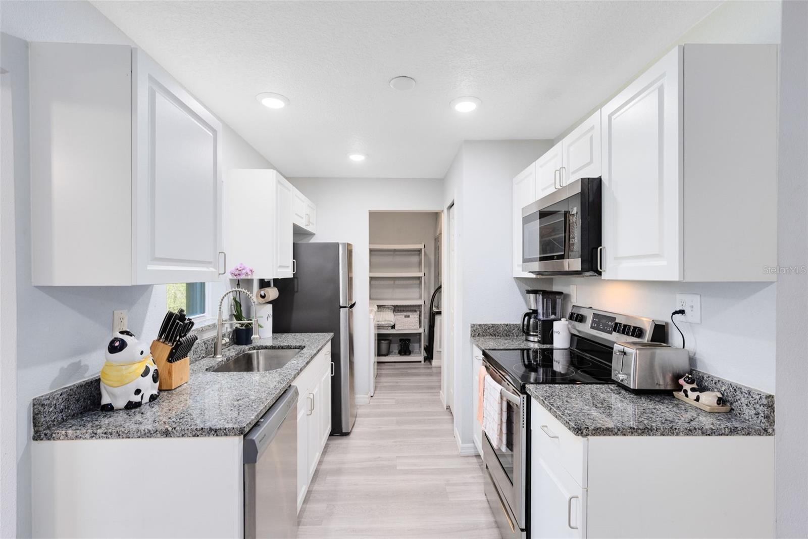 Image 8 of 28 For 2190 Patterson Avenue