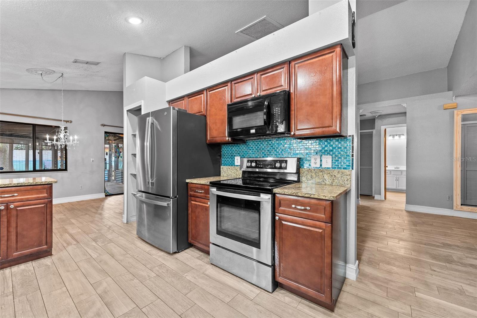 Image 2 of 25 For 152 River Chase Drive