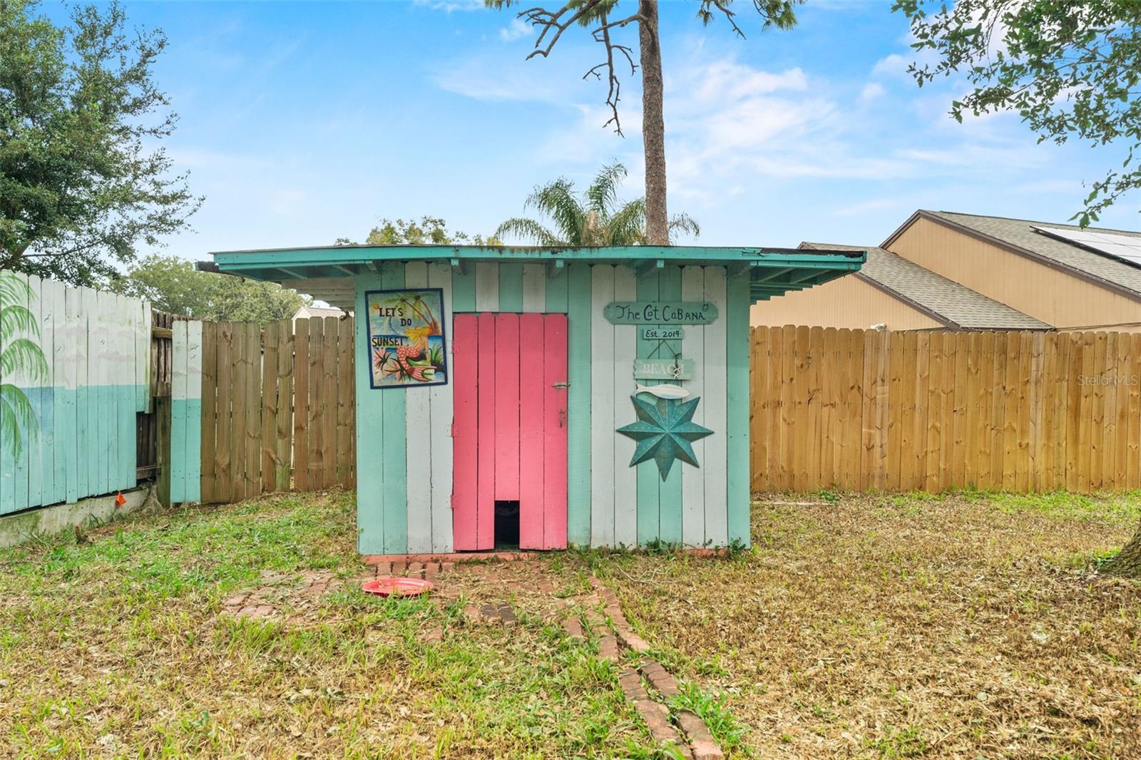 Image 23 of 25 For 152 River Chase Drive