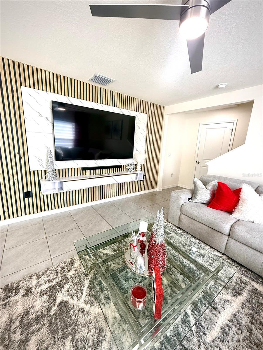 Image 8 of 25 For 3727 Capri Coast Drive