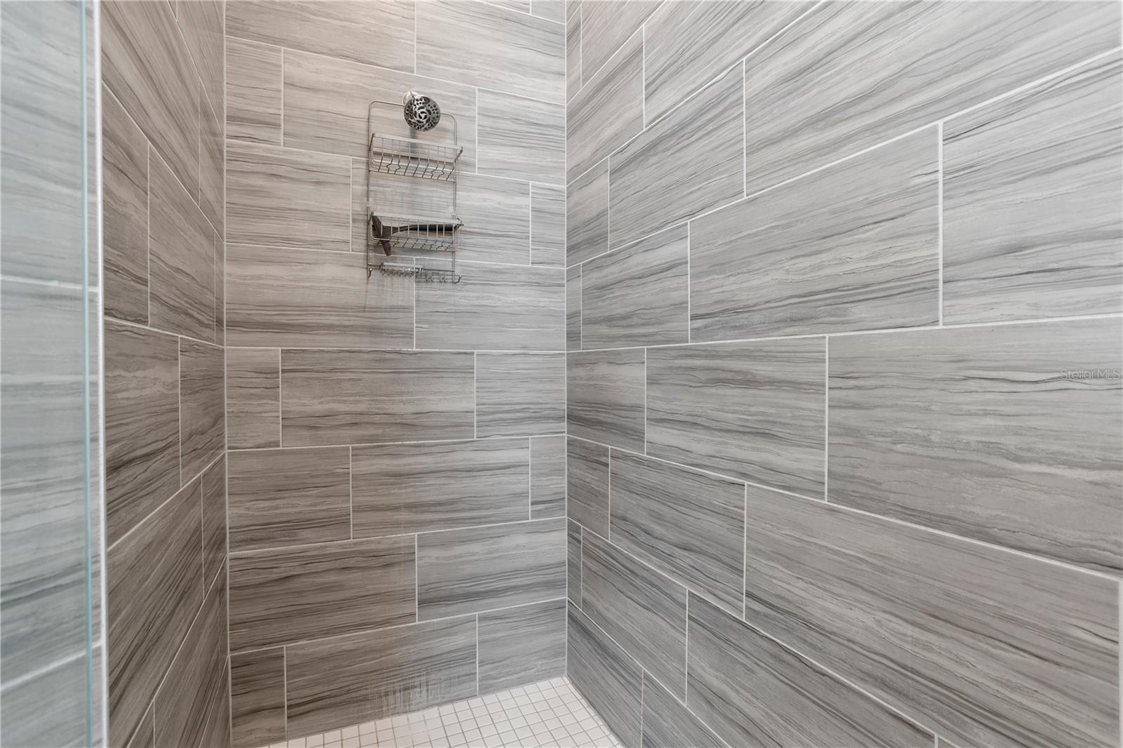 Image 21 of 33 For 1265 Blarney Street