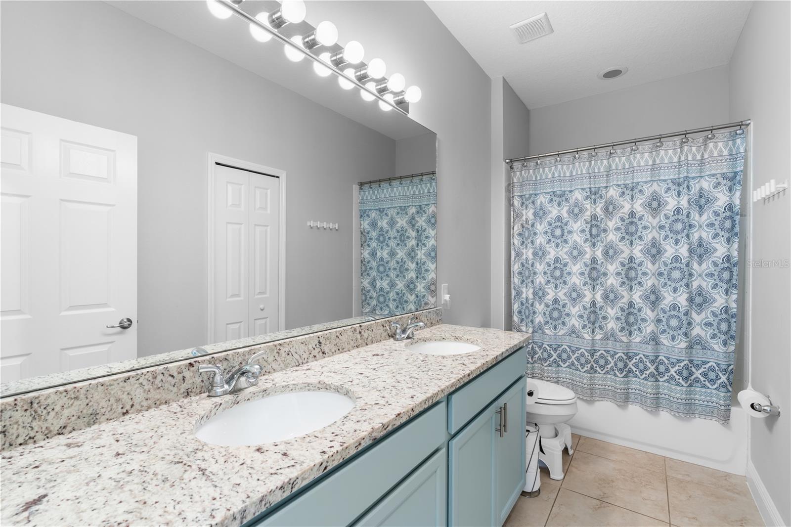 Image 20 of 33 For 4839 Terra Sole Place