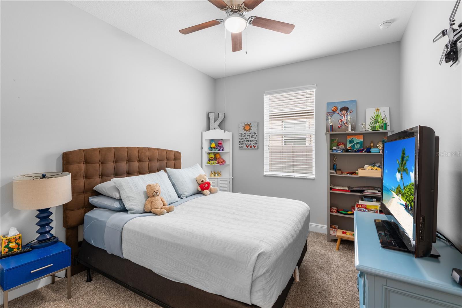 Image 22 of 33 For 4839 Terra Sole Place