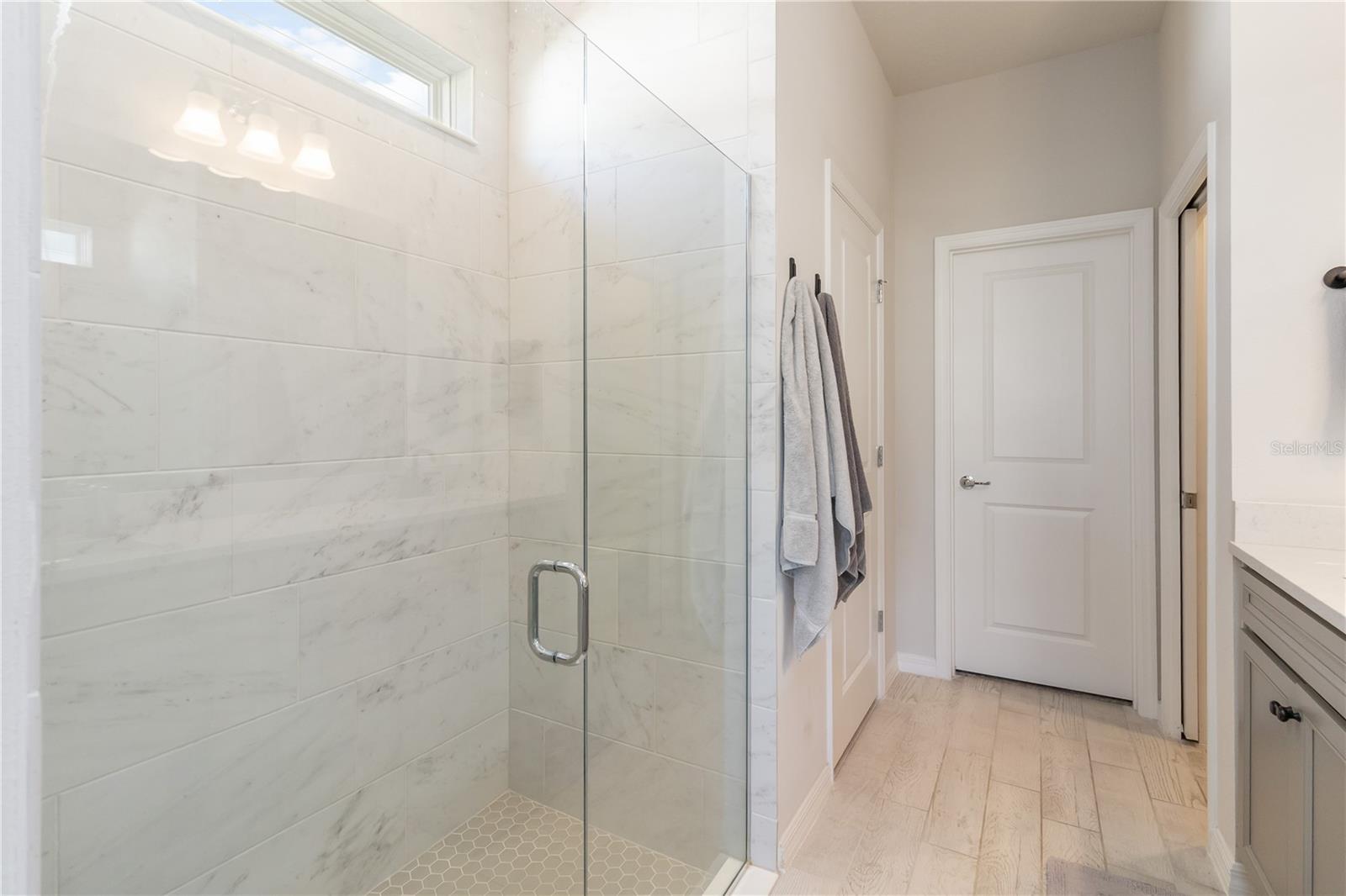 Image 17 of 55 For 2710 Forestdale Street