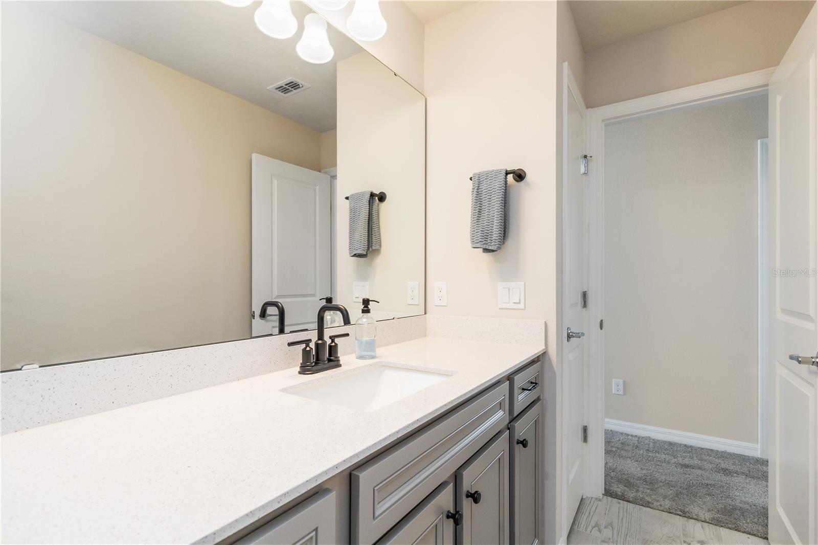 Image 34 of 55 For 2710 Forestdale Street