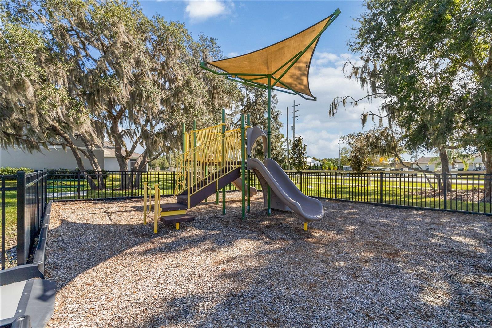 Image 43 of 55 For 2710 Forestdale Street