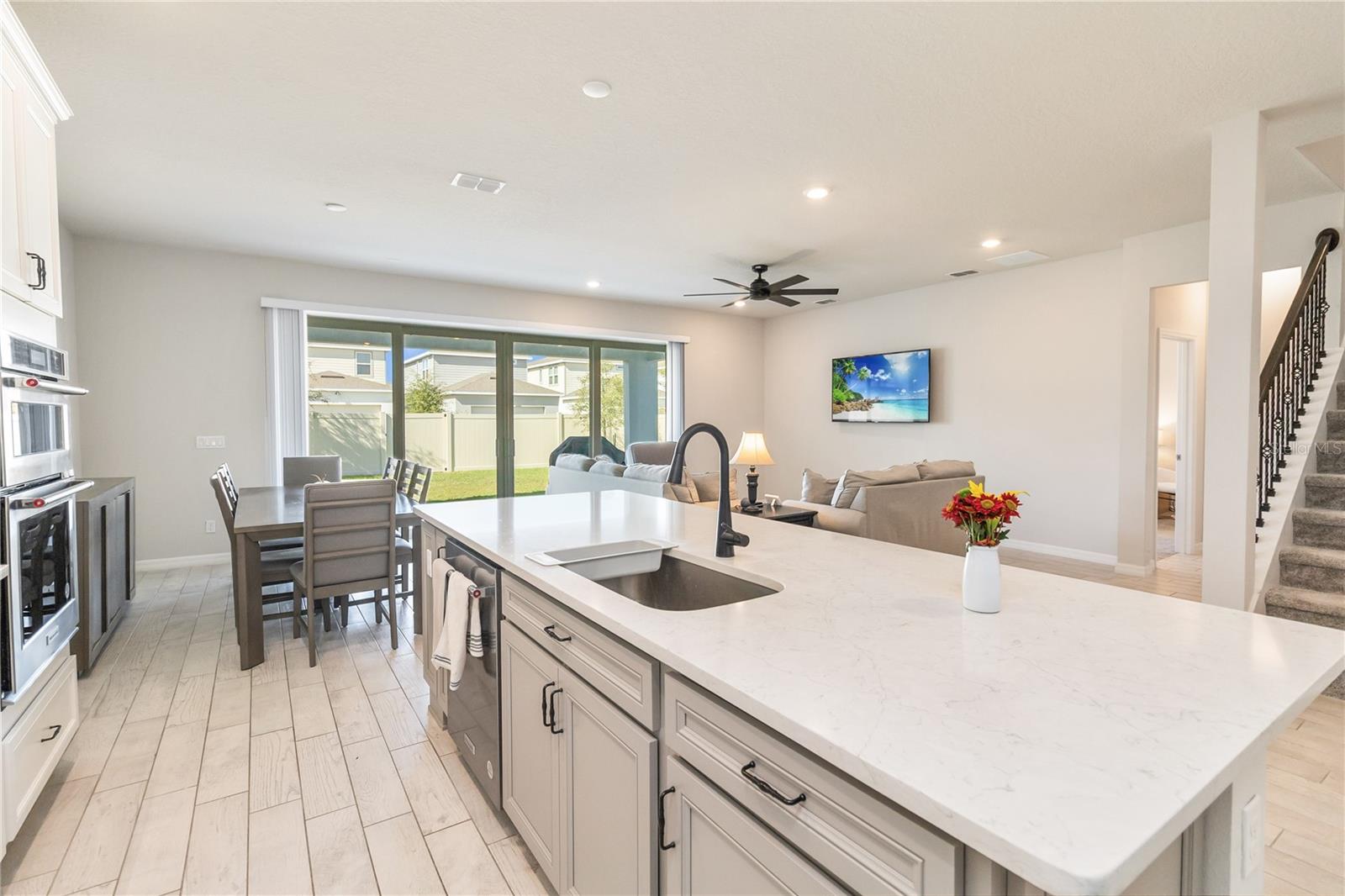 Image 6 of 55 For 2710 Forestdale Street