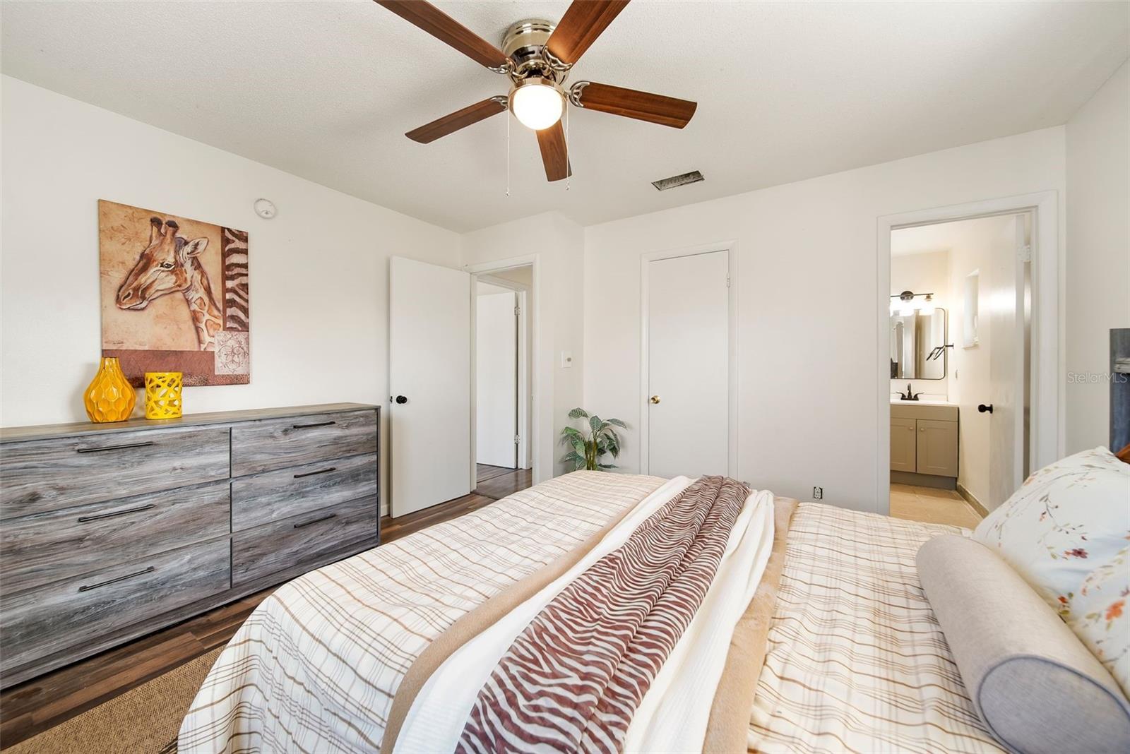 Image 5 of 20 For 5110 Woodcrest Drive