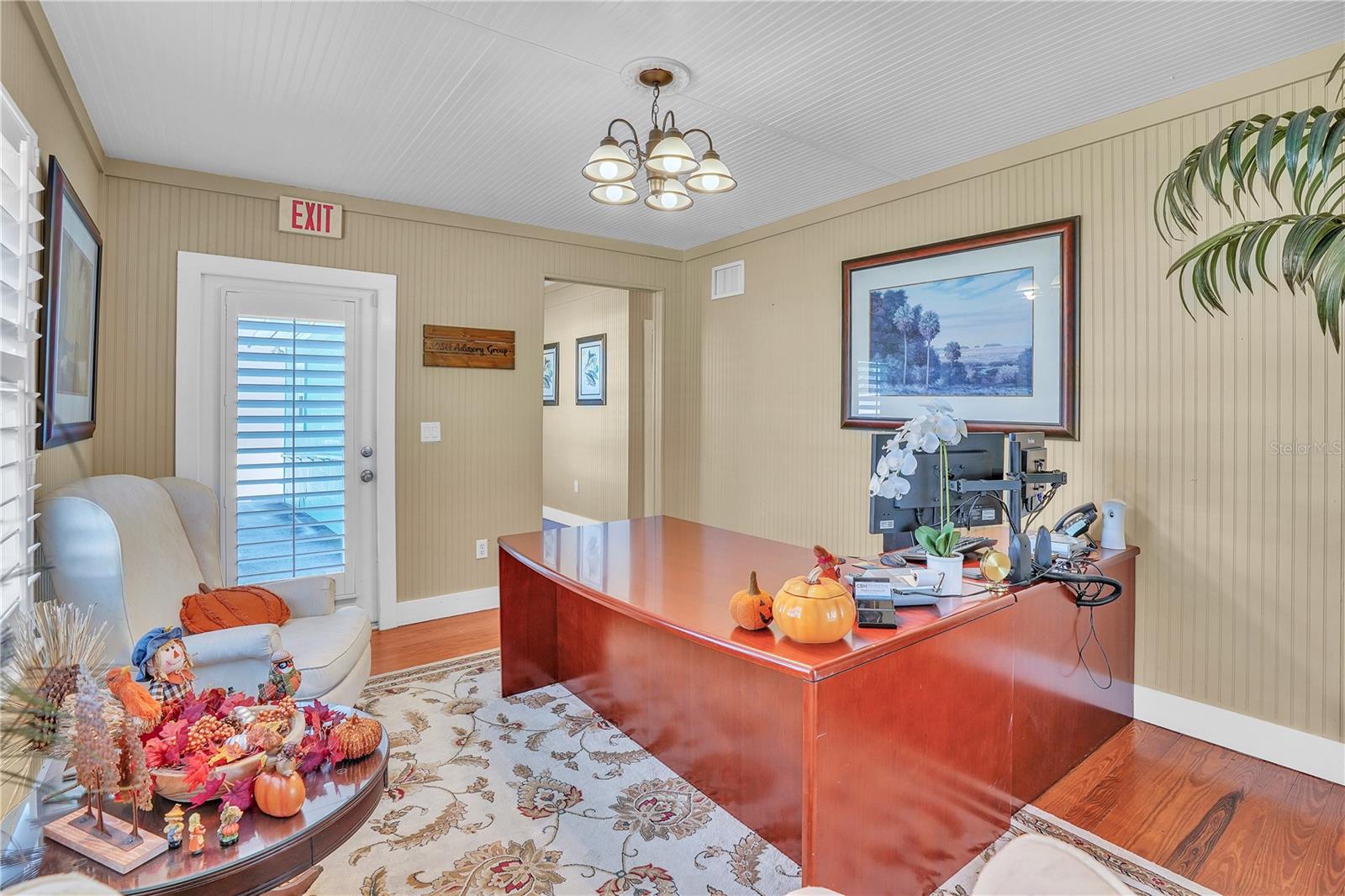 Image 13 of 39 For 212 7th Street