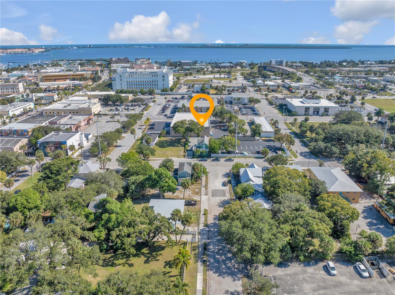 Image 2 of 39 For 212 7th Street