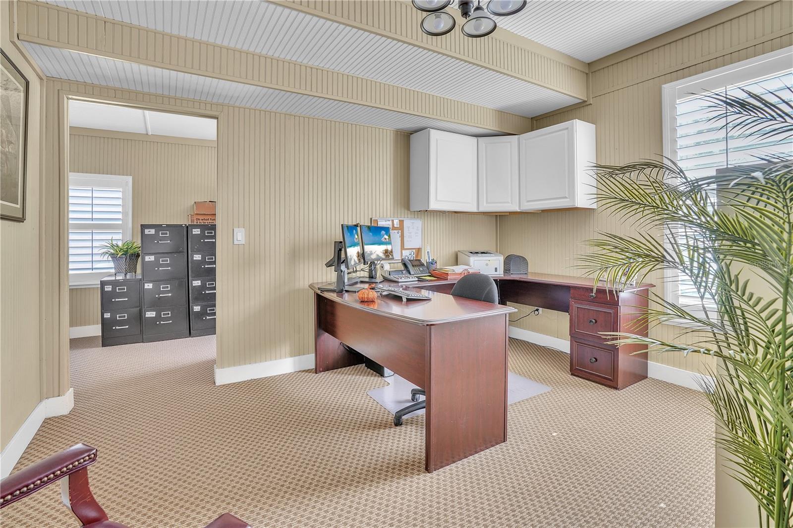 Image 21 of 39 For 212 7th Street