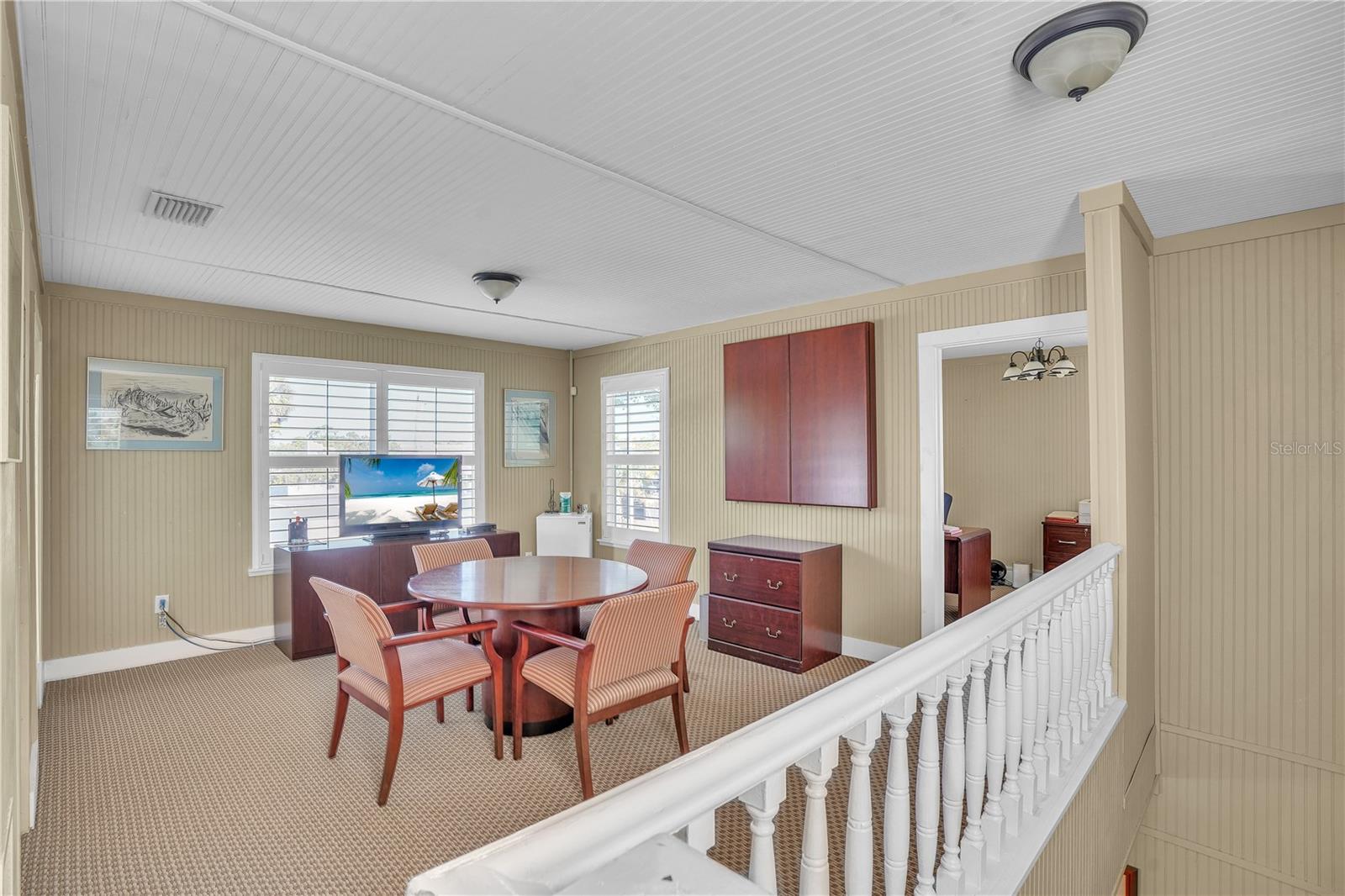 Image 24 of 39 For 212 7th Street