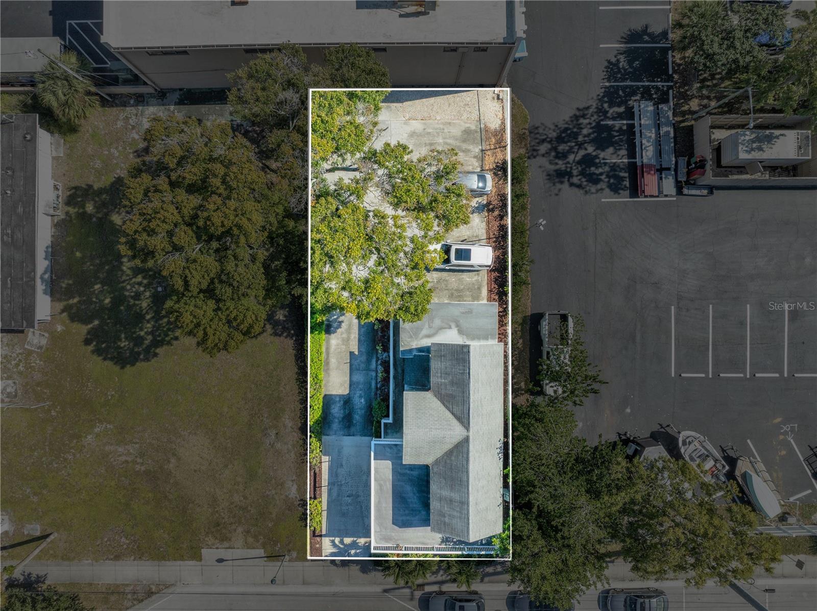 Image 3 of 39 For 212 7th Street