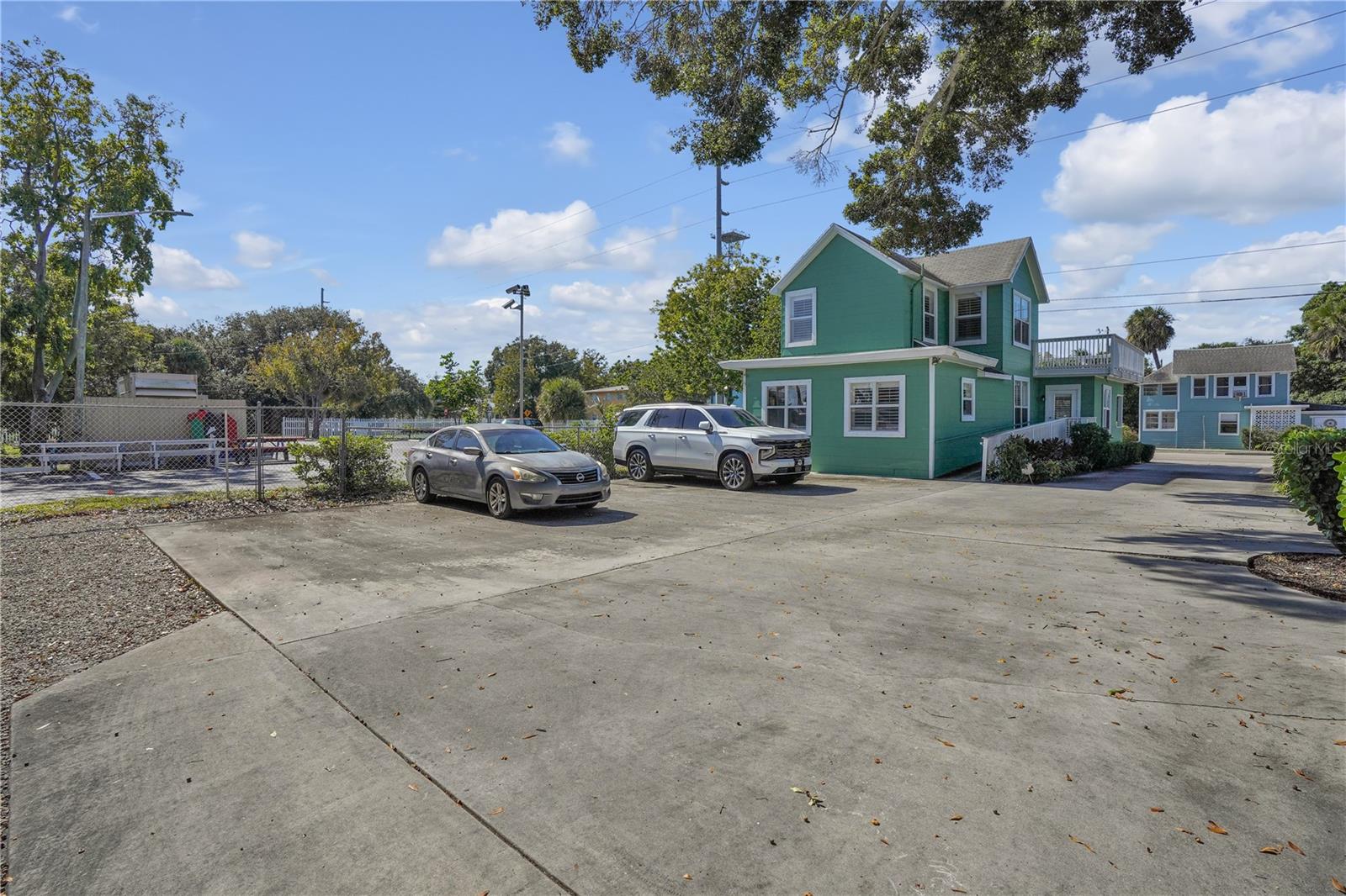 Image 7 of 39 For 212 7th Street