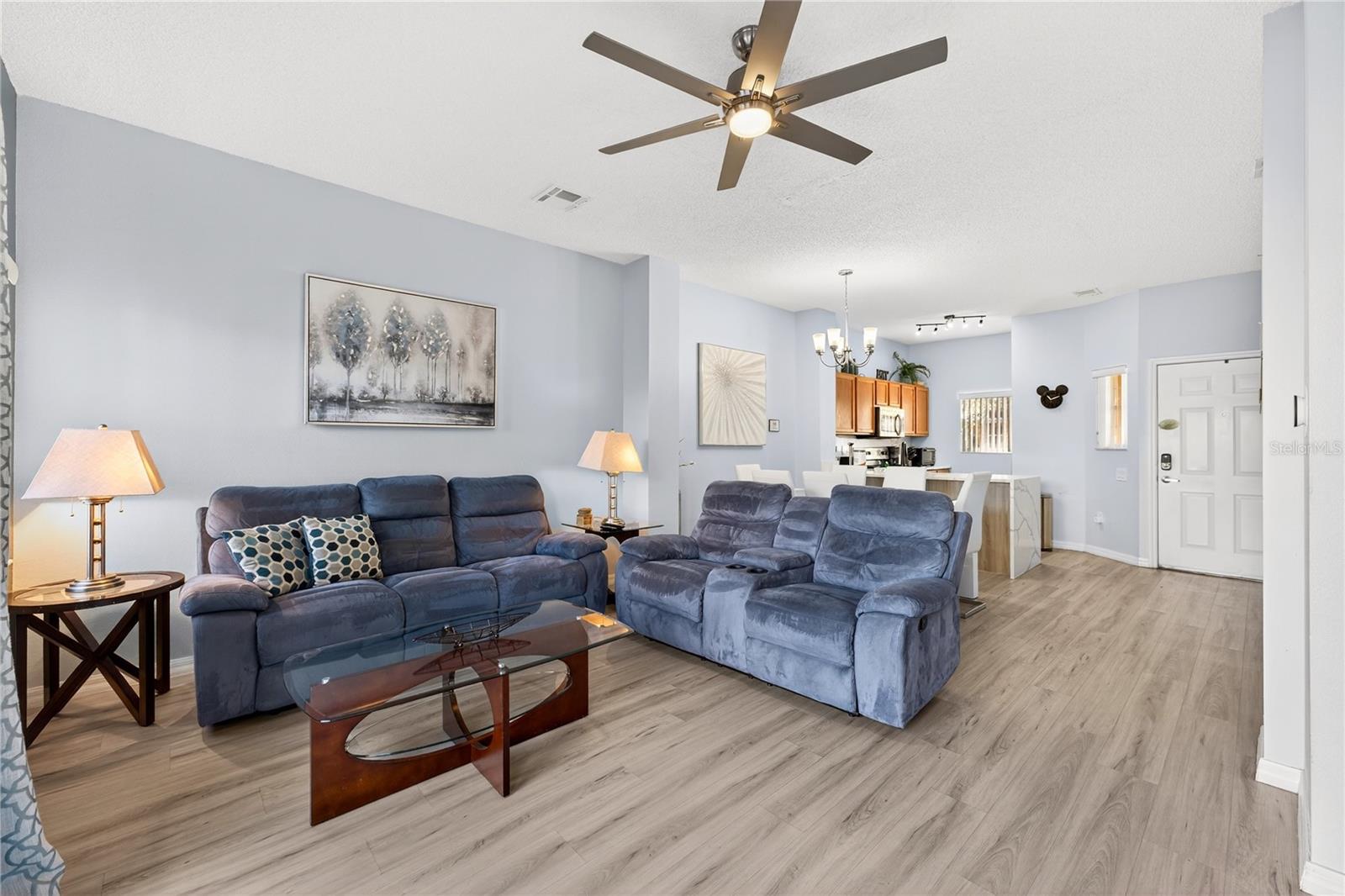 Image 15 of 48 For 136 Pompano Beach Dr