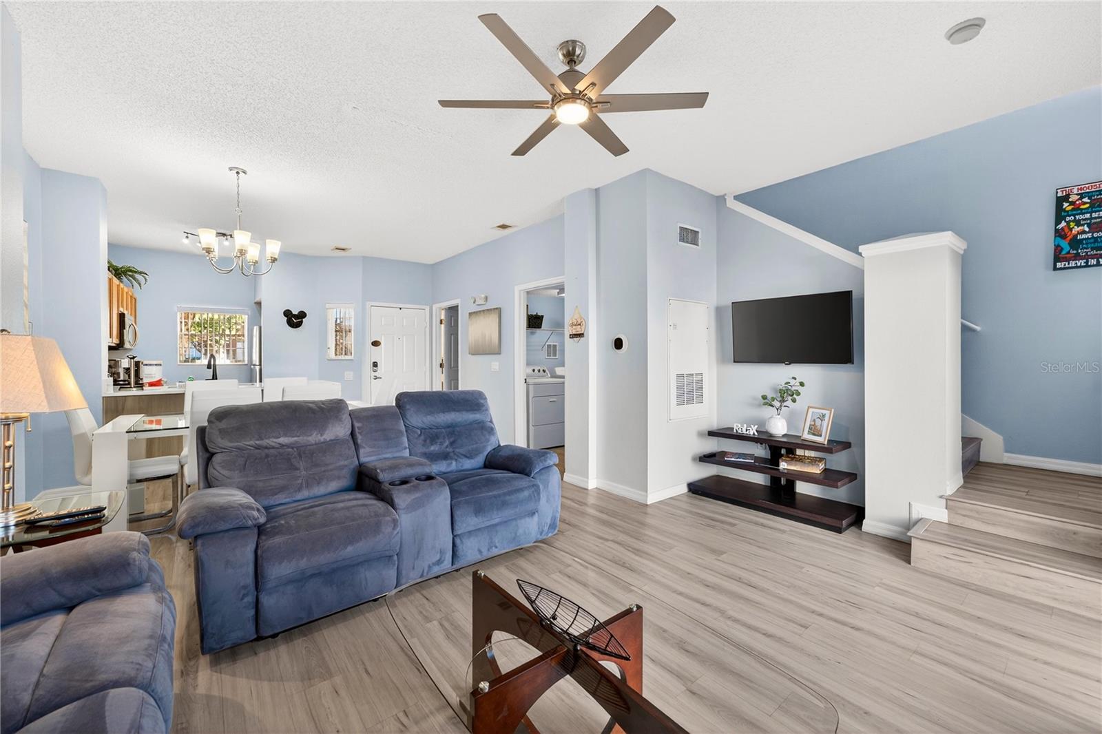 Image 16 of 48 For 136 Pompano Beach Dr